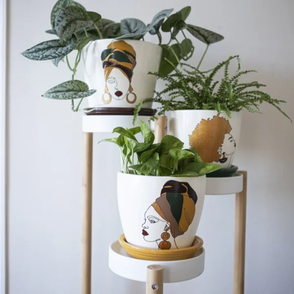 Plant pot Head Woman - Image 3